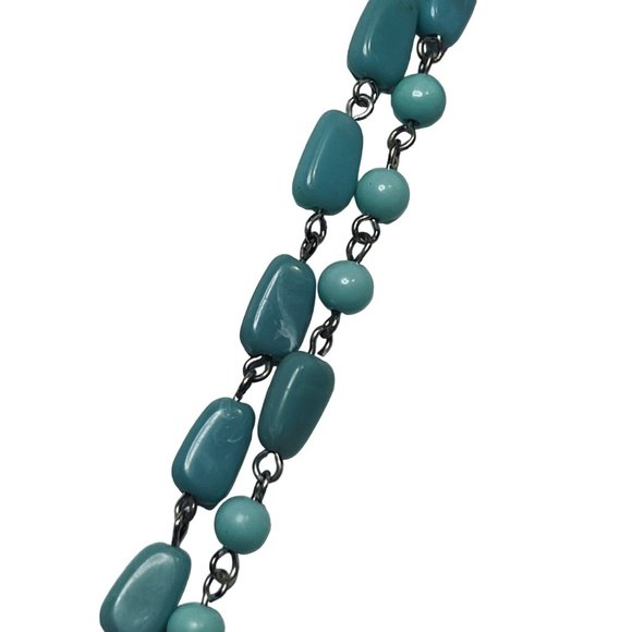 Southwest Style Double Strand Blue, White And Silver Tone Beaded Necklace (4868) - Picture 5 of 7